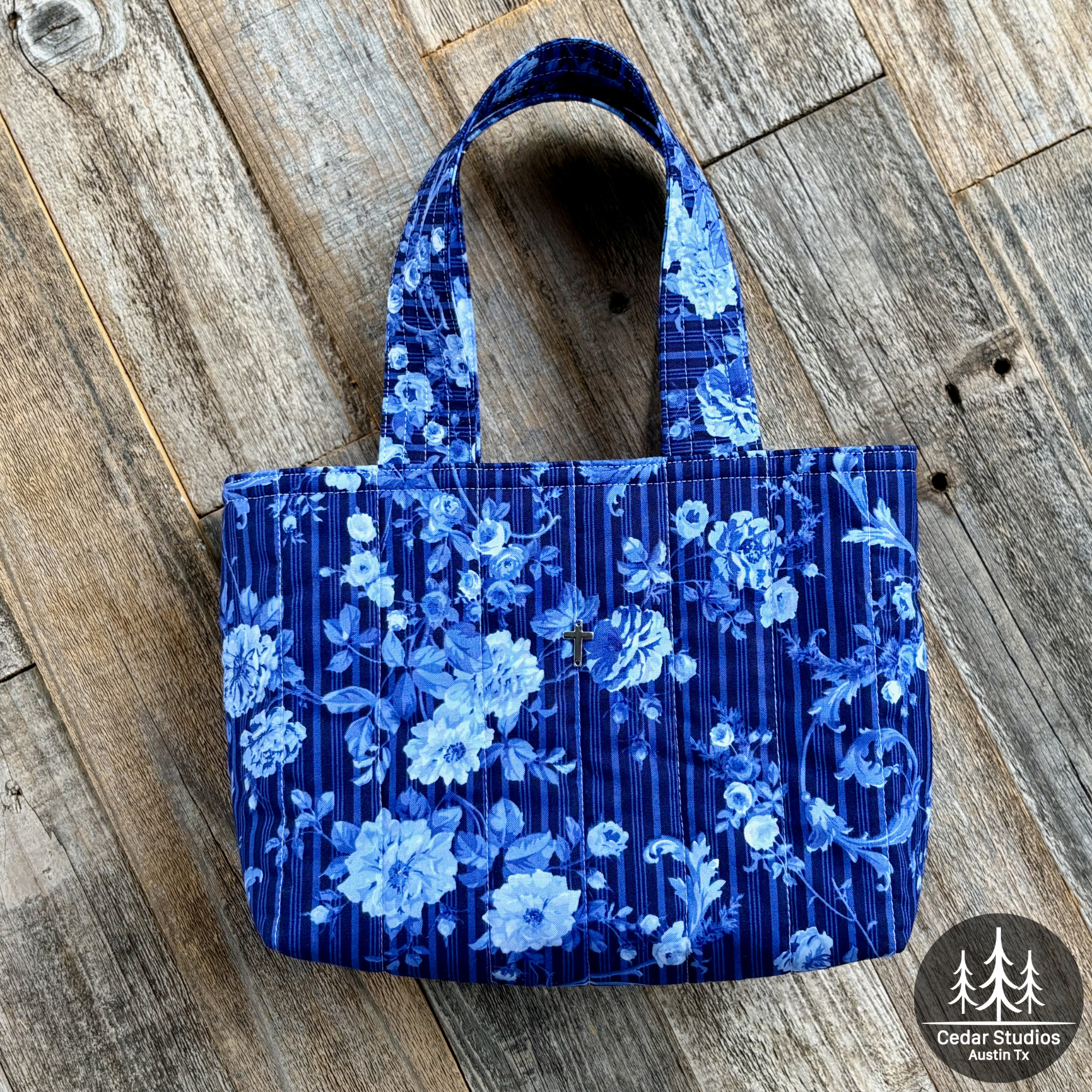 Quilted Bible Tote Bag Blue-tiful