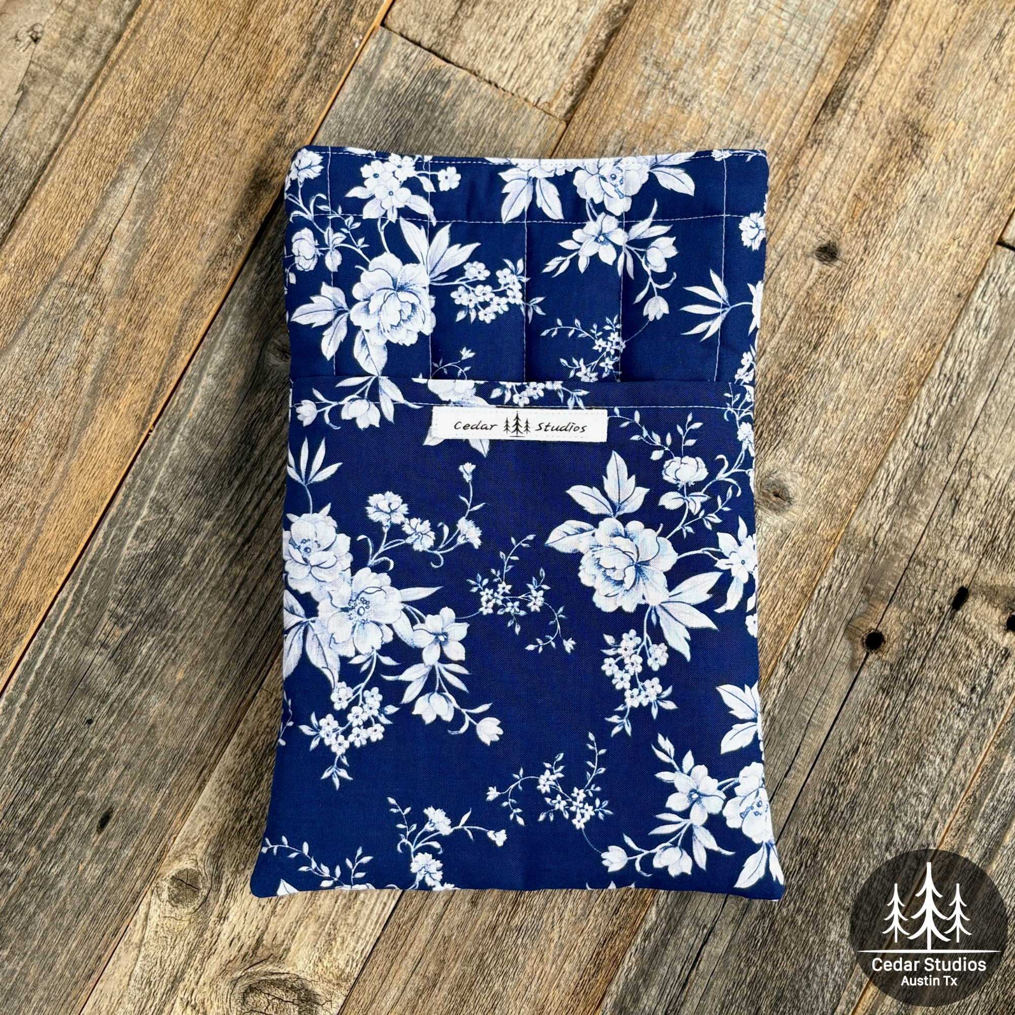 Handmade Quilted Medium Book Sleeve – Blue-tiful
