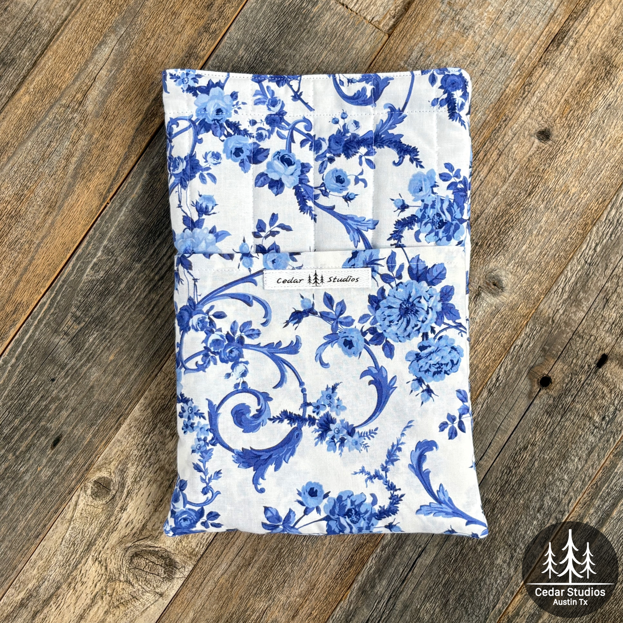 Handmade Quilted Medium Book Sleeve – Blue-tiful