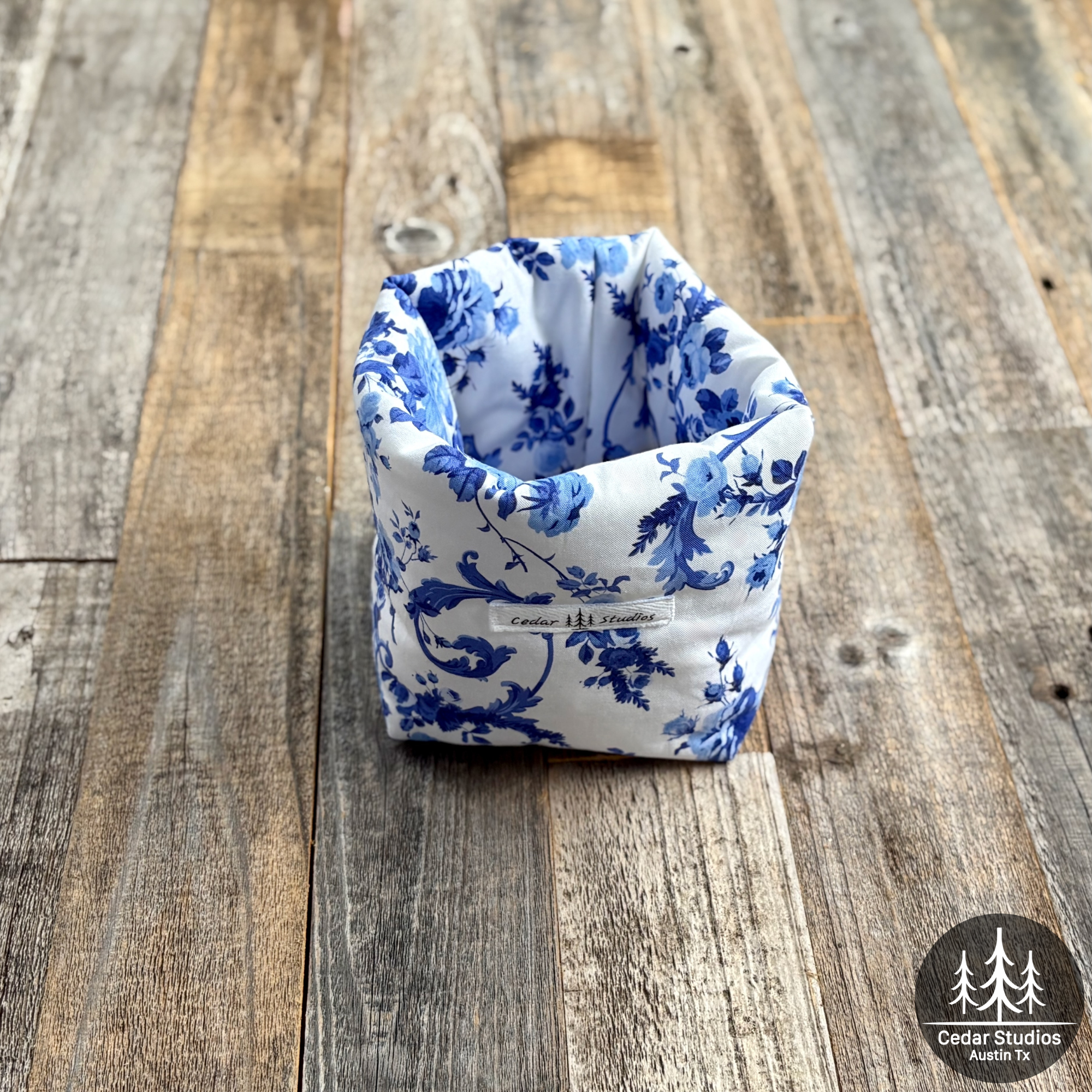 Handmade Puffy Fabric Bowl Organizer – Blue-tiful