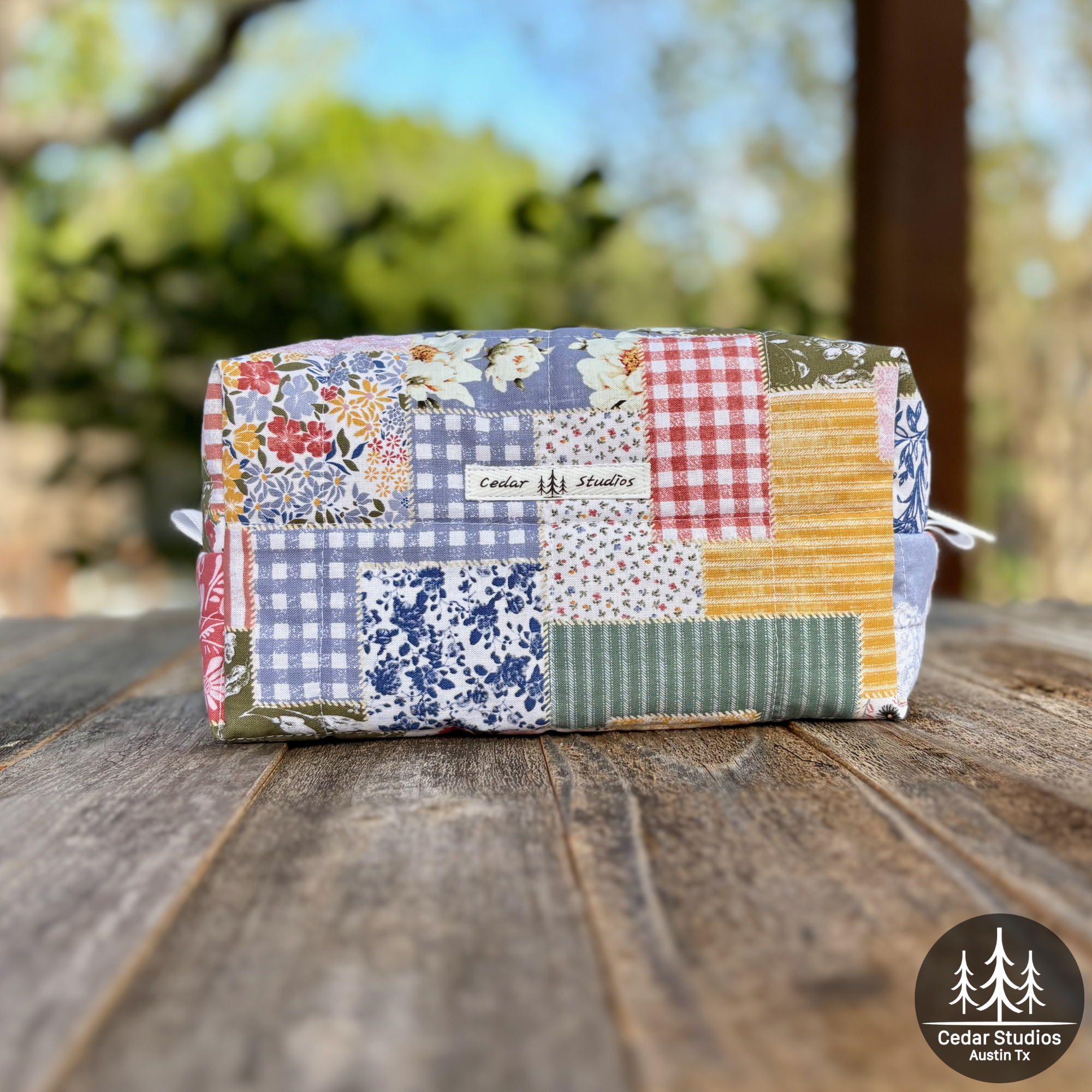 Patchwork Picnic Quilted Makeup Bag