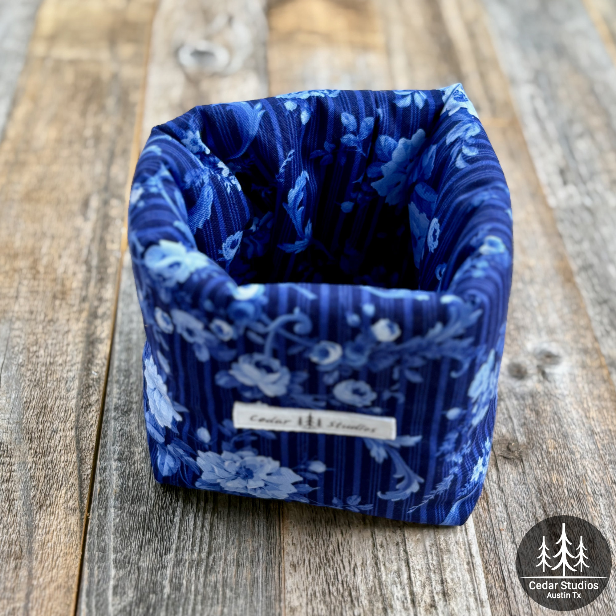 Handmade Puffy Fabric Bowl Organizer – Blue-tiful