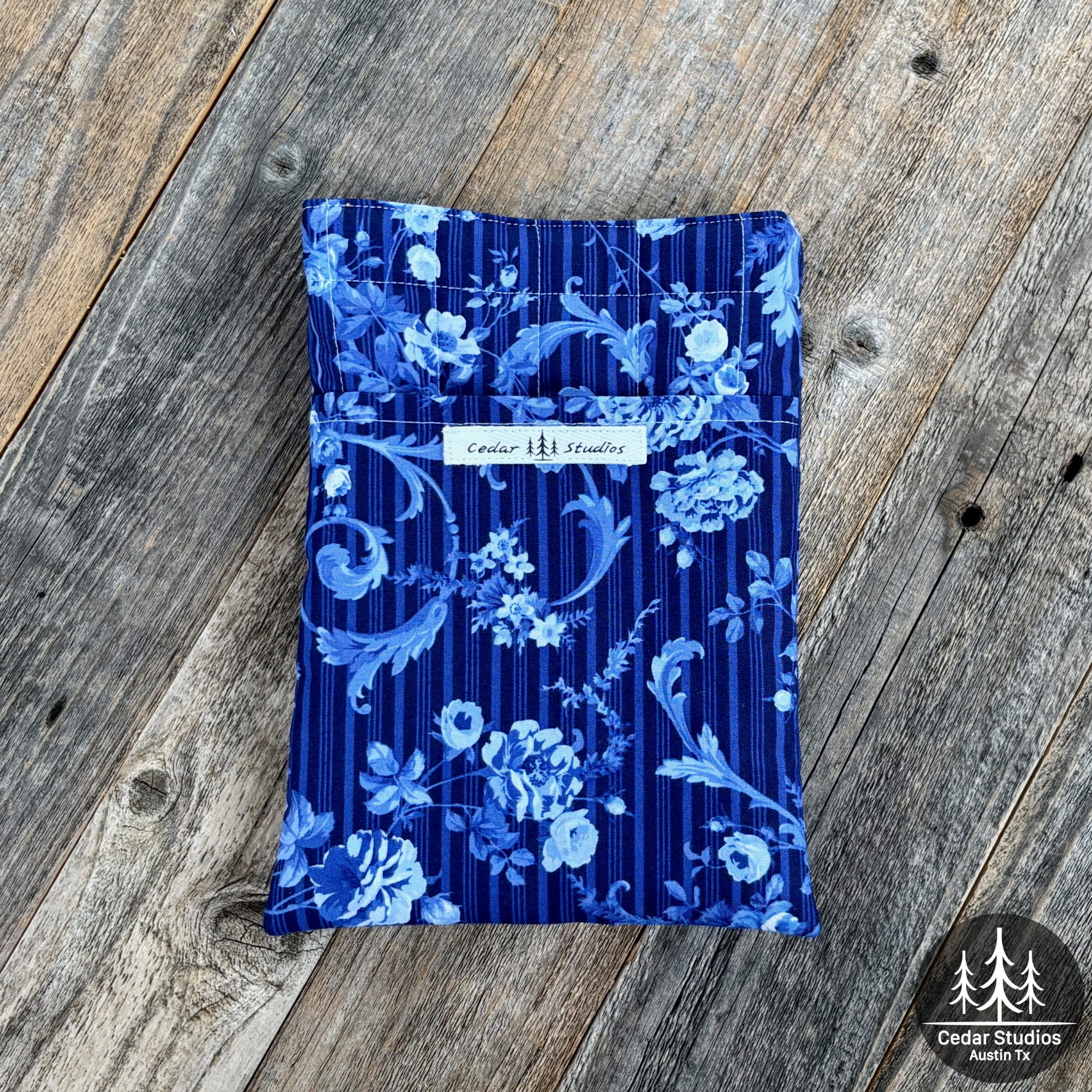 Handmade Quilted Kindle Sleeve - Blue-tiful
