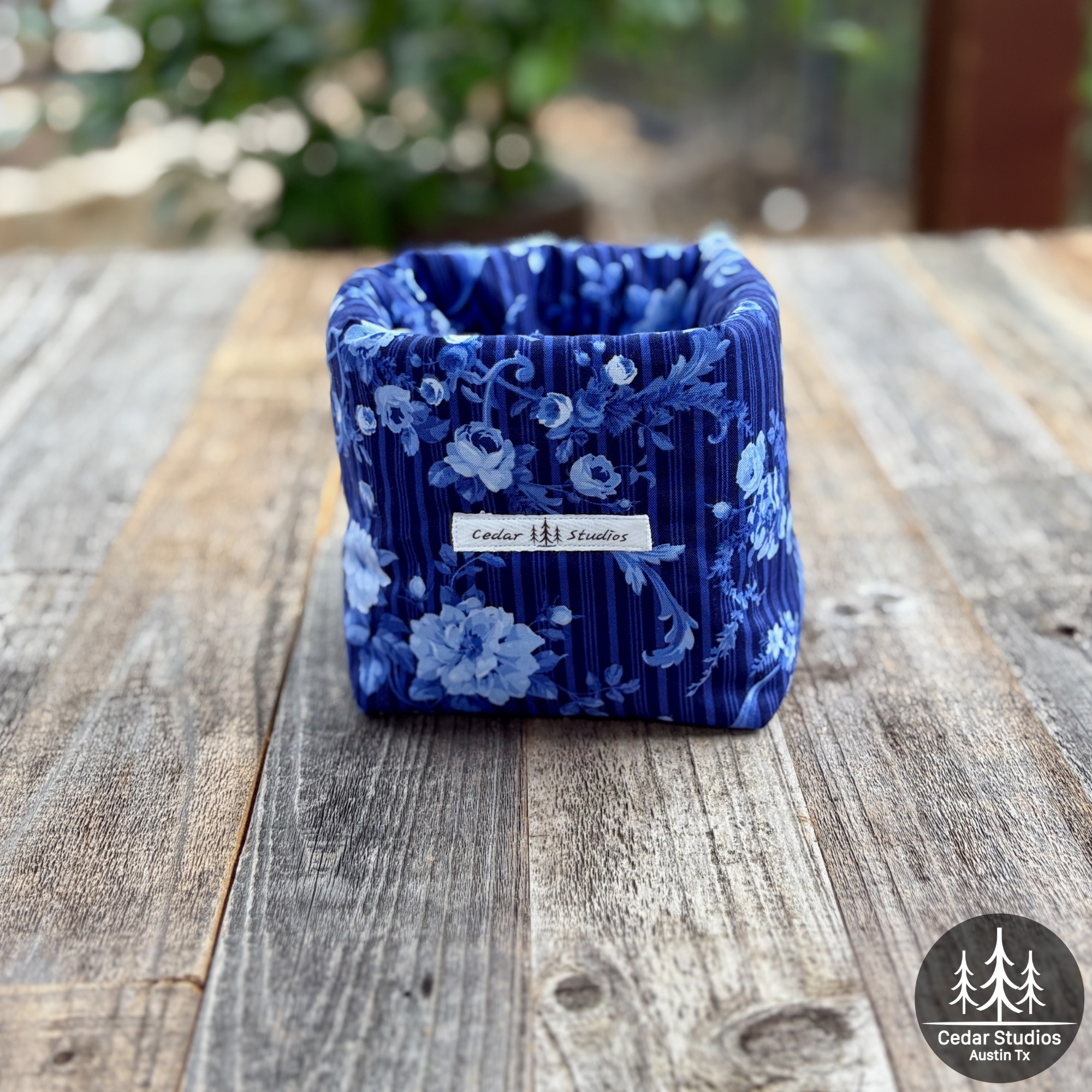 Handmade Puffy Fabric Bowl Organizer – Blue-tiful